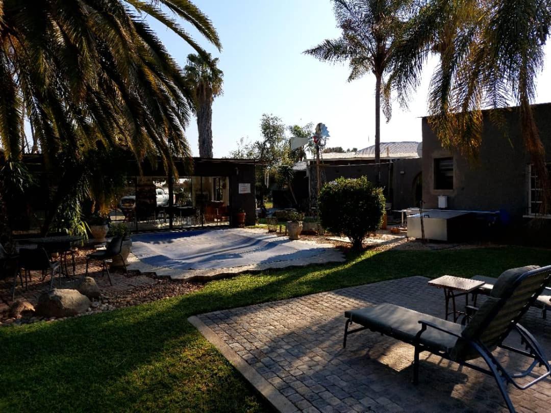 Bush Pillow Guest House Otjiwarongo Zewnętrze zdjęcie